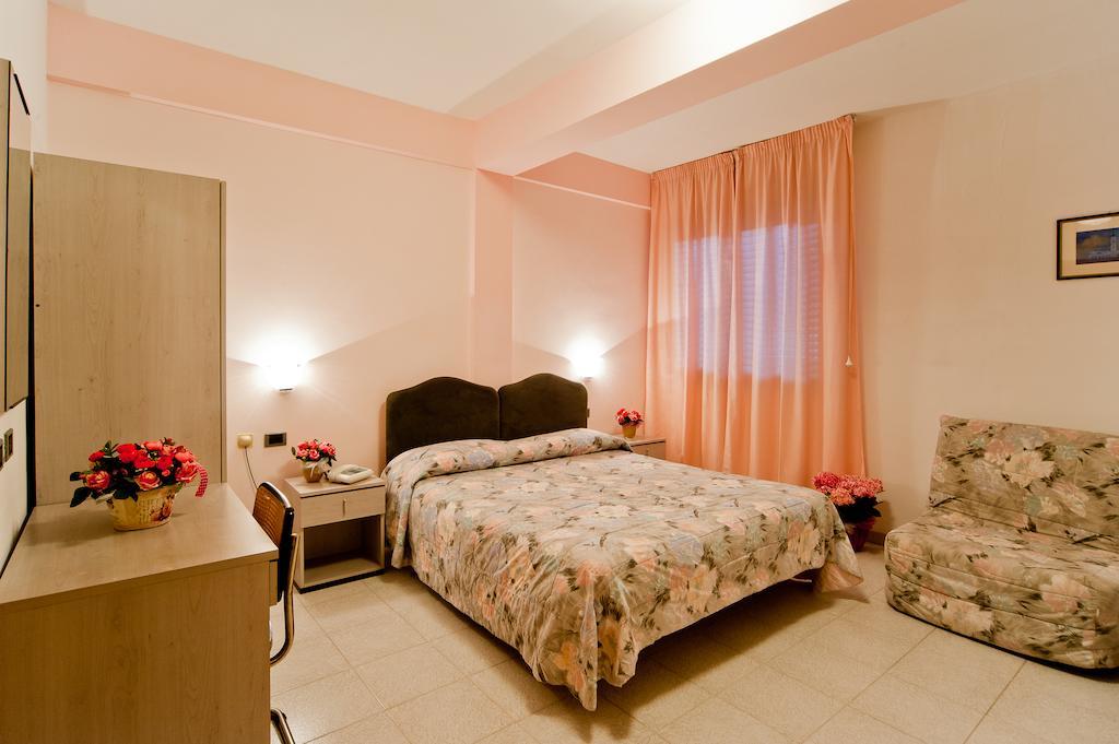 Hotel Il Quadrifoglio Cascia Rum bild