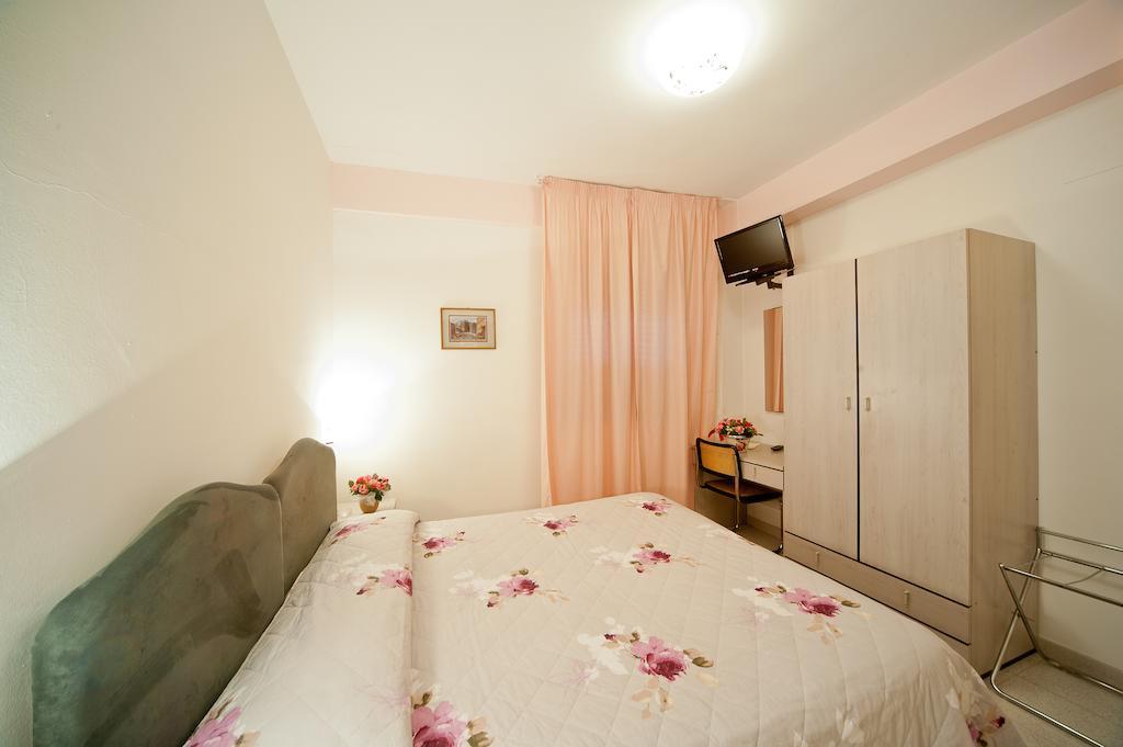 Hotel Il Quadrifoglio Cascia Rum bild